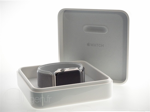 La boîte, un peu plus complexe, de l'Apple Watch.