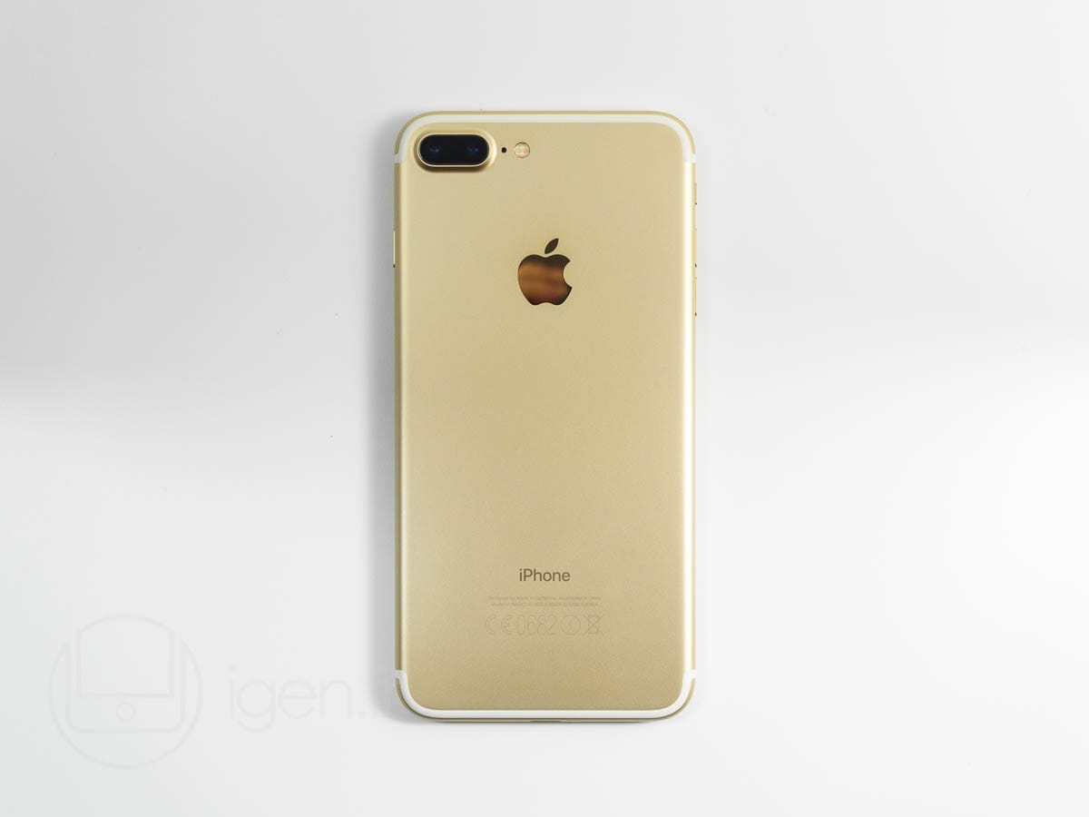 Iphone 7 plus gold. Iphone 7 Gold. Айфон 7 Plus золотой. Iphone 7 Plus 32gb золотой. Iphone 7 Gold 32gb.