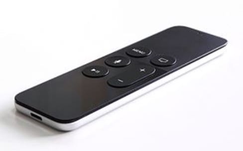 Astuce : contrôlez l’Apple TV avec la télécommande de votre téléviseur