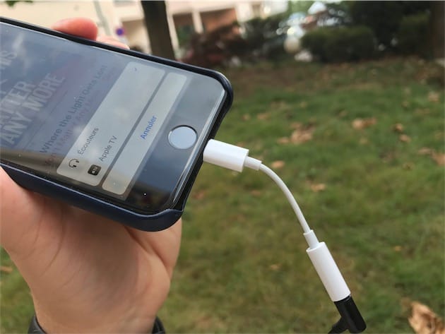 L'adaptateur jack serait à nouveau dans la boîte de l'iPhone 8