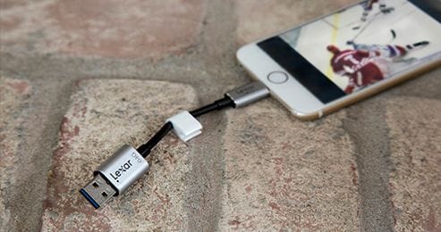 Une nouvelle clé USB-Lightning qui recharge aussi l'iPhone