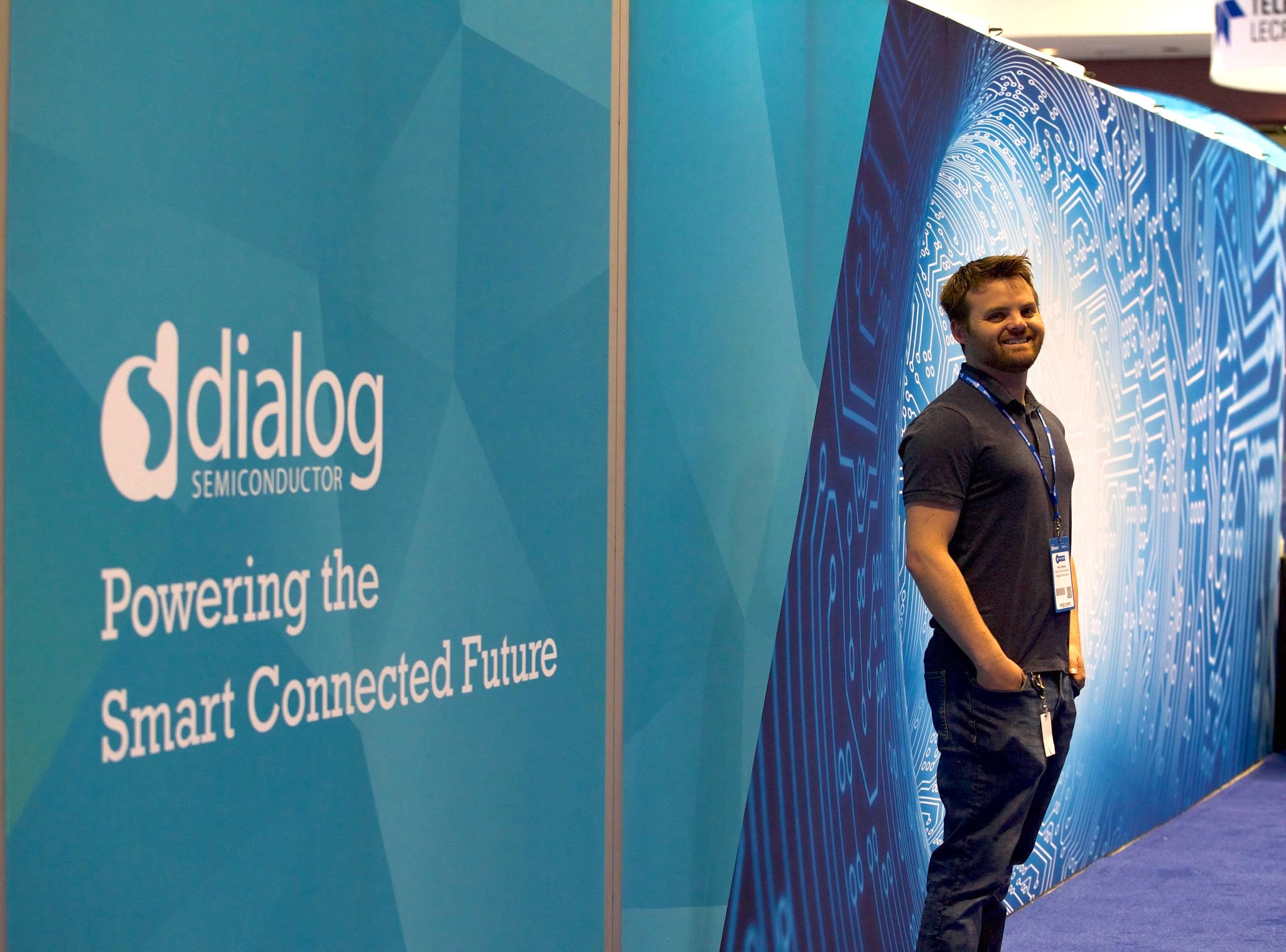 Apple acquiert une partie de Dialog Semiconductor pour 300 millions de