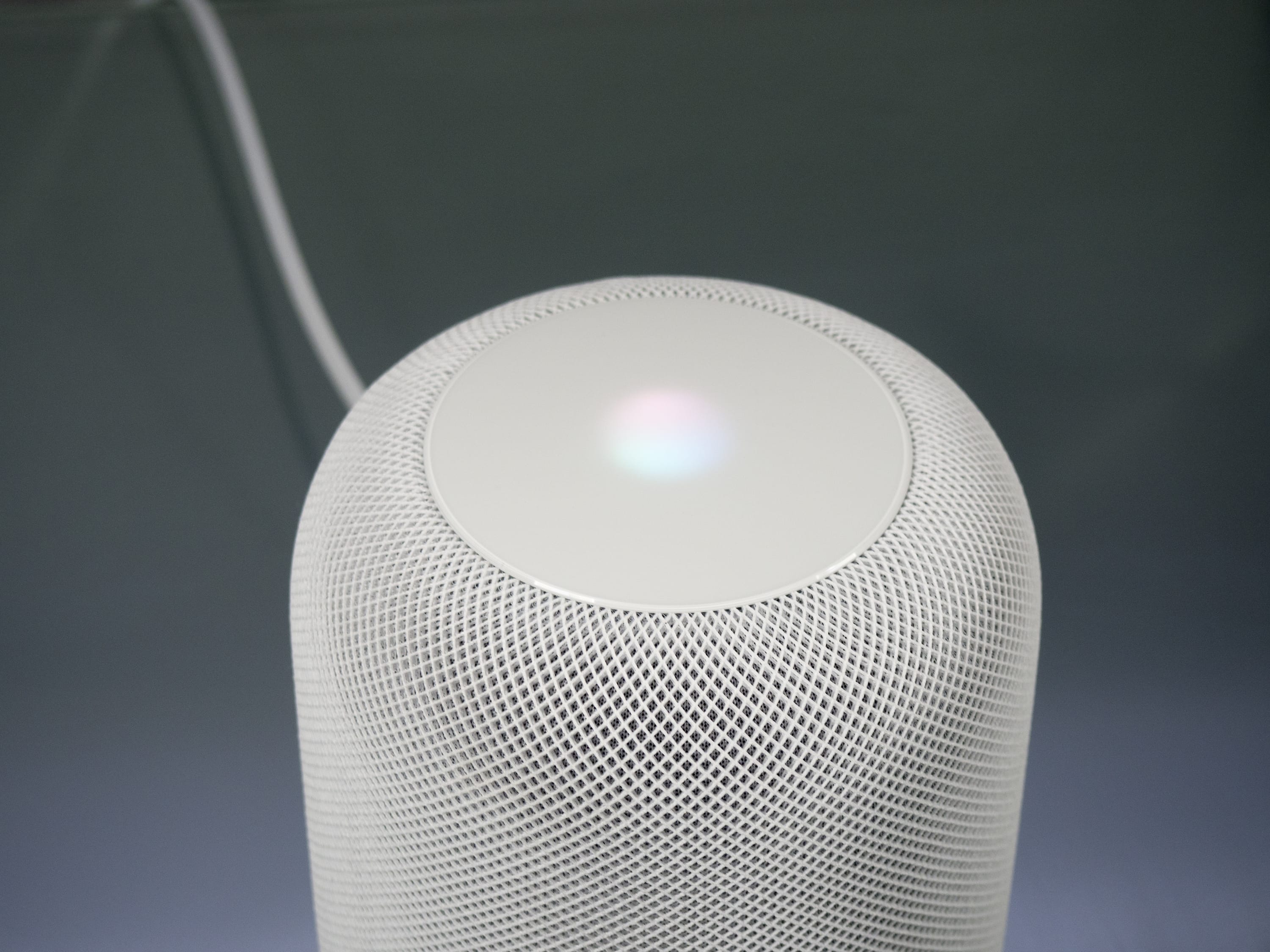 Apple dévoile le fonctionnement de « Dis Siri », et un peu de son ...