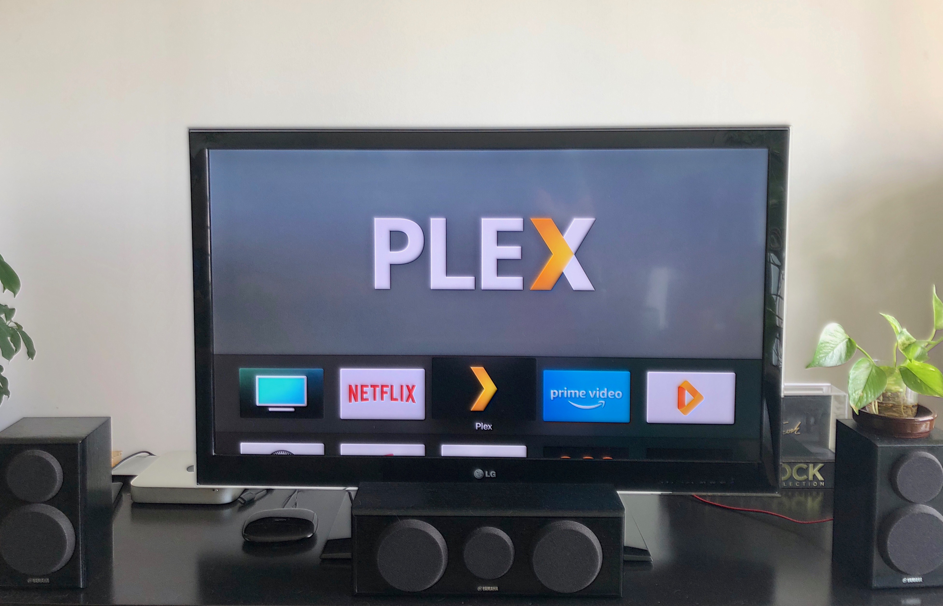 plex mac mini video pauses repeatedly